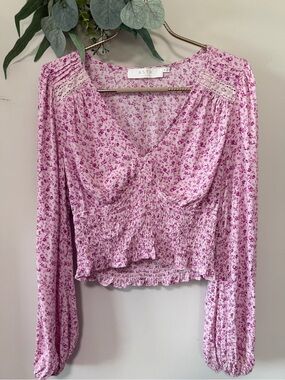 ASTR the Label Pink Fuchsia Floral Blouse Ditsy Print Smocked Bodice M